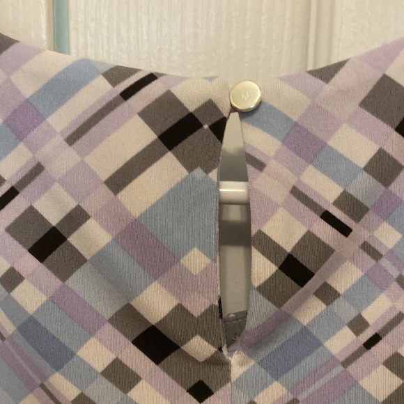 Calvin Klein shell top medium - Picture 8 of 8